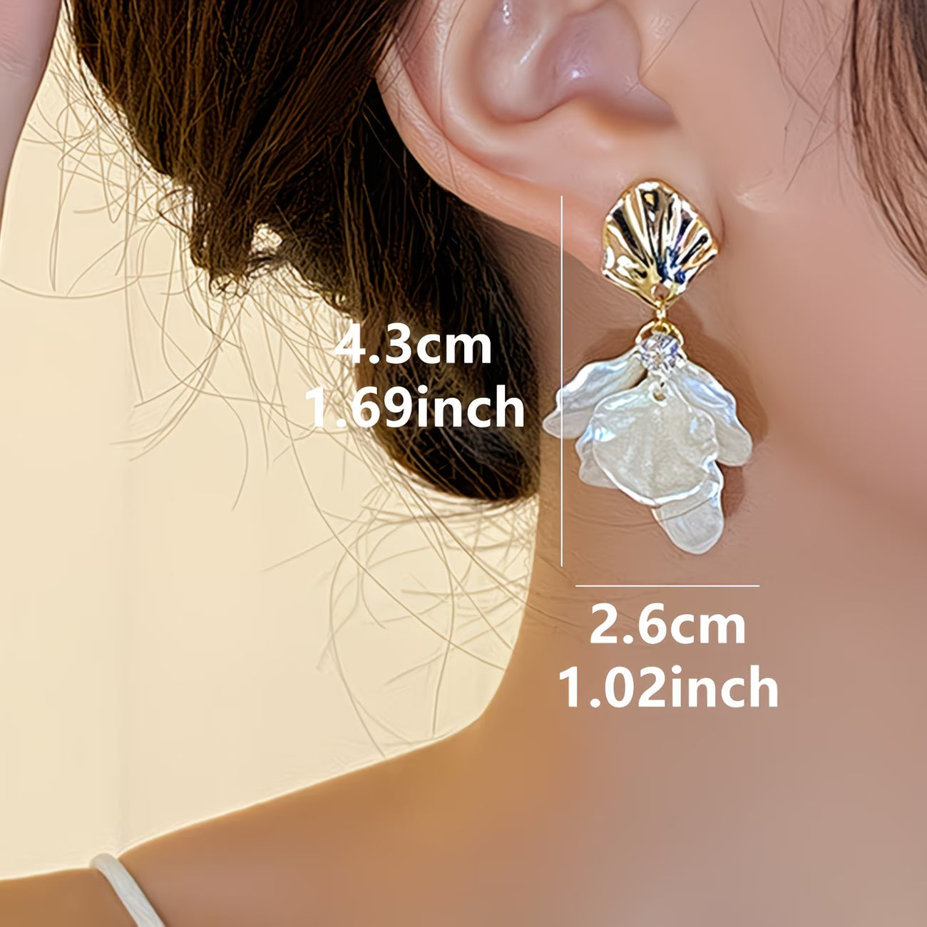 De Frosted Petal Parel Oorbellen