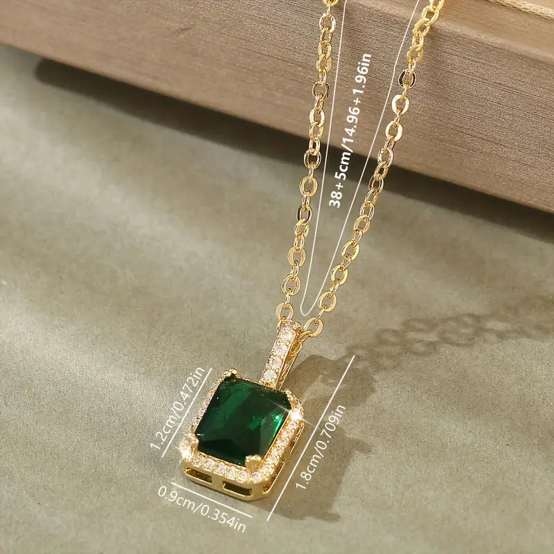 Gouden Smaragden Rechthoekige Halo Ketting