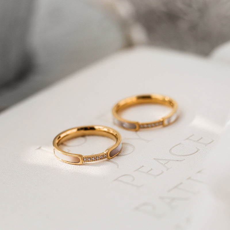 Gabrielle Diamanten Simulant Gouden Ring