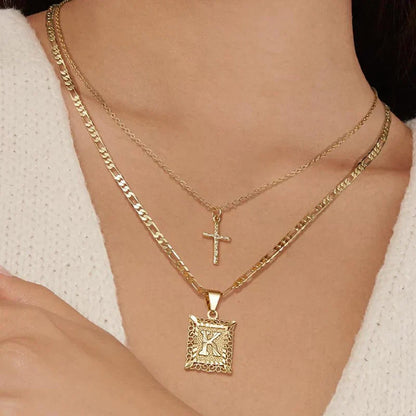Kruis Initiaal Ketting Set | Goud