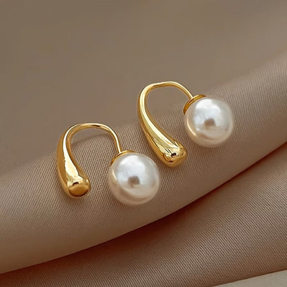 Minimalistische Arc Parel oorbellen