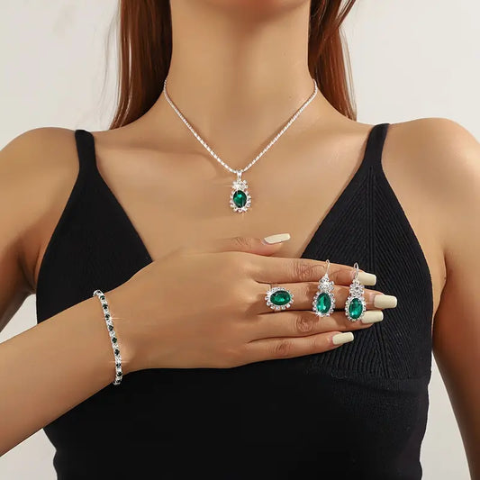 Seloria Grevalyn Sieraad Set | Witgoud