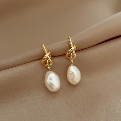 Knotted Parel Elegance Oorbellen