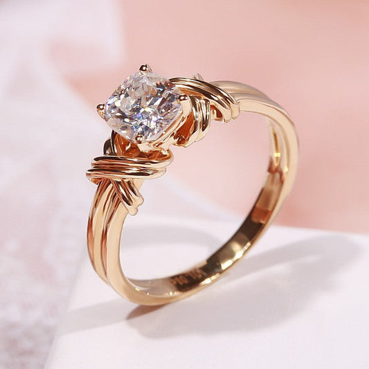 Knotted Band Statement Ring | Goud