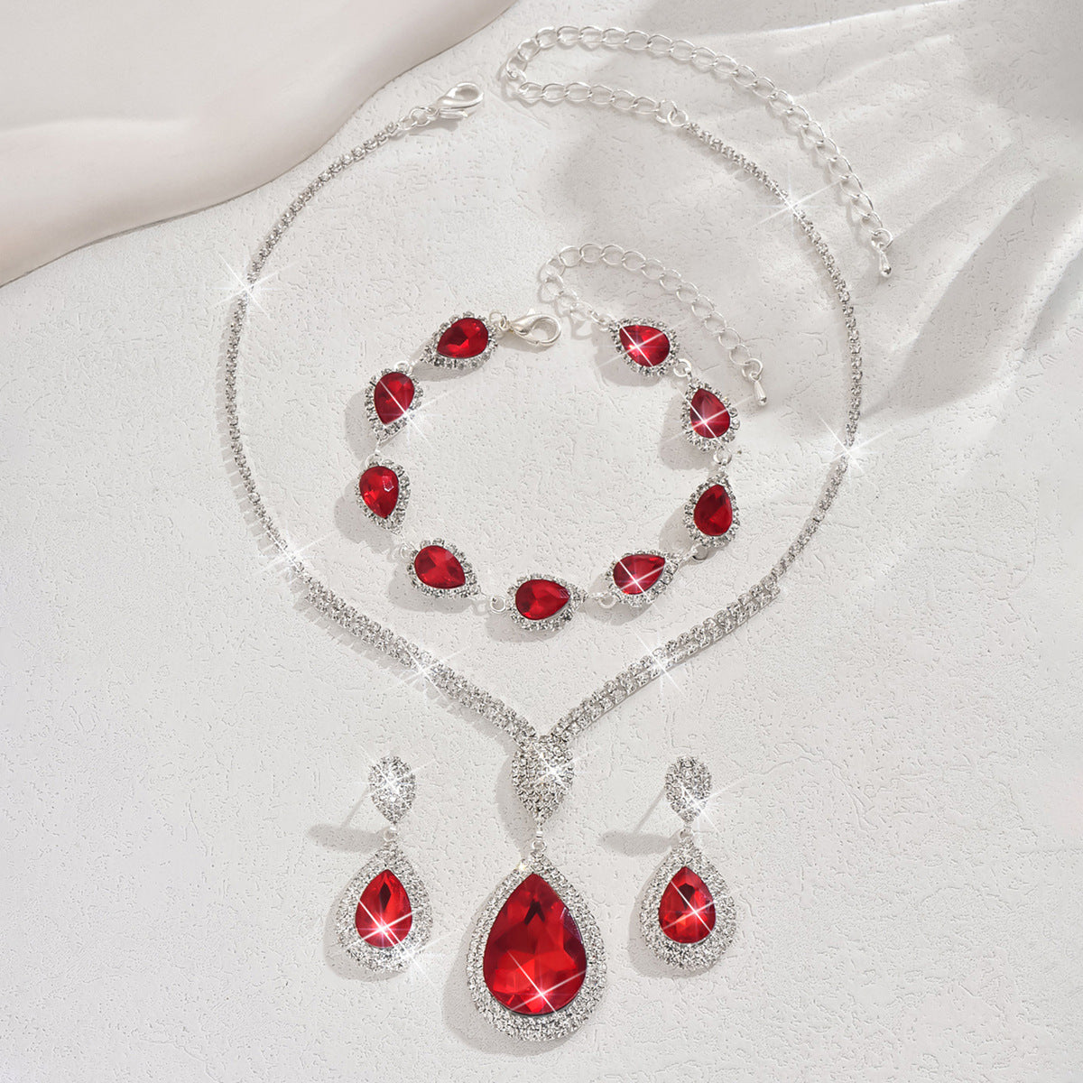 Thalira Bloodwynne Sieraad Set | Witgoud