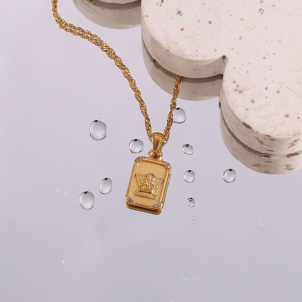 Cleo Engel Ketting