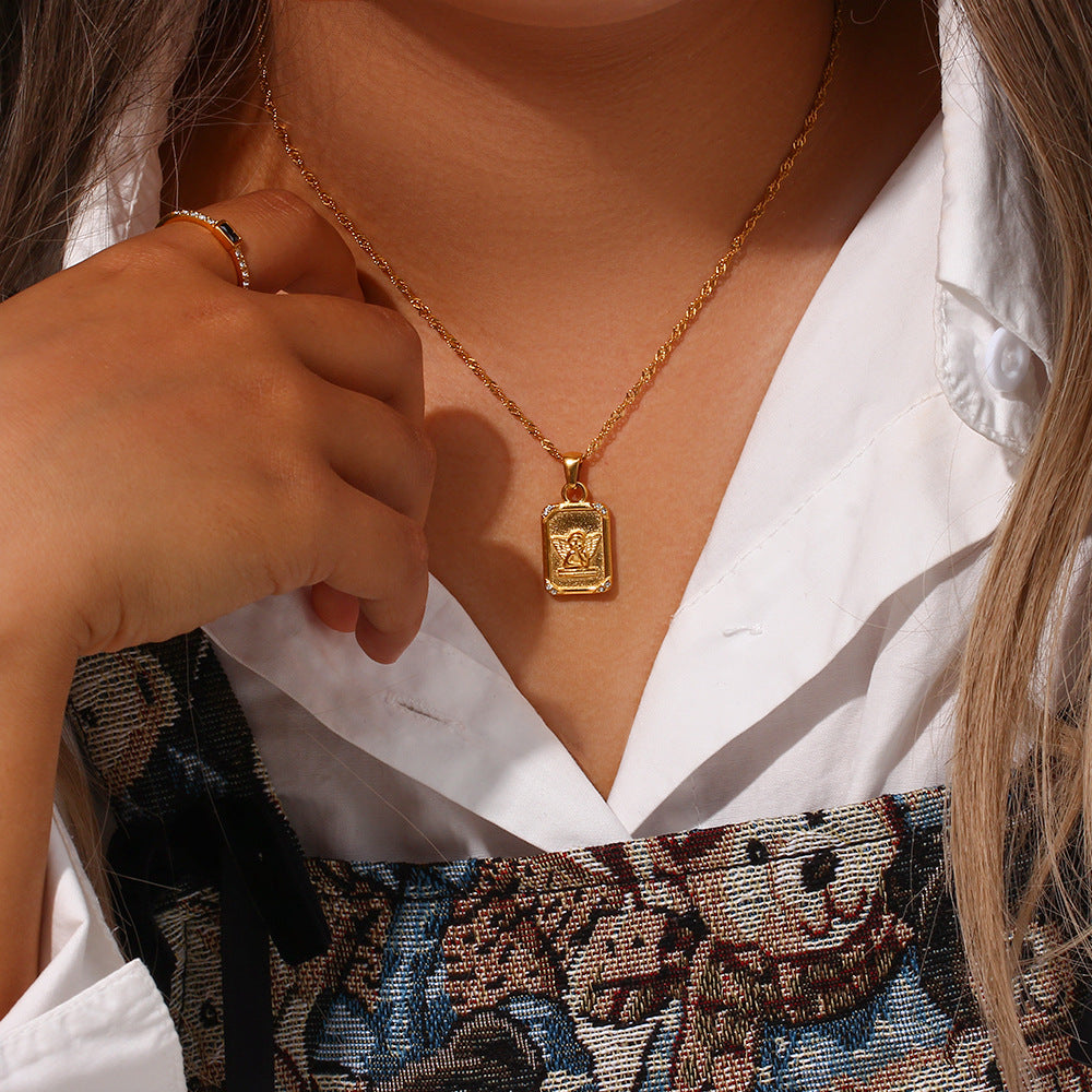 Cleo Engel Ketting