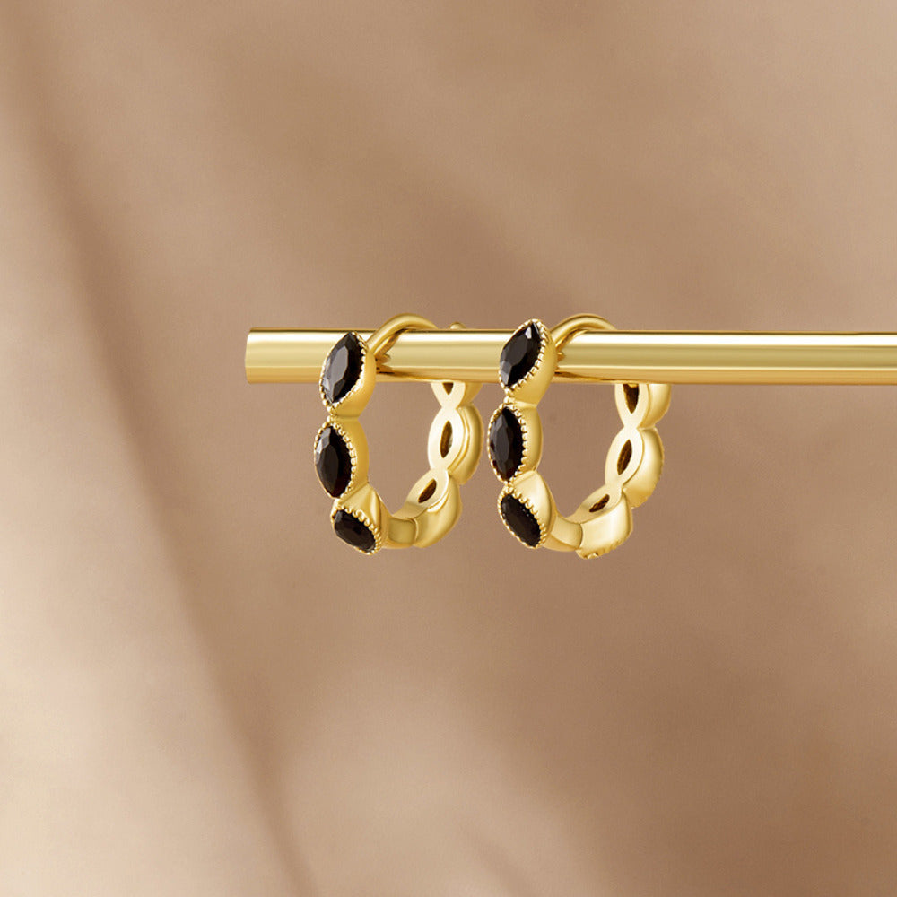 Onyx Tiny Hoop Oorbellen