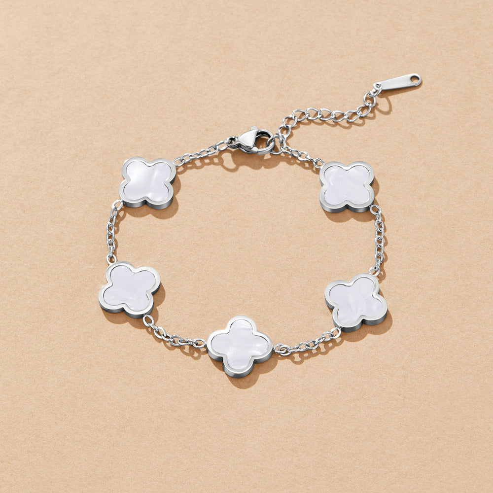 Zilveren Klavertje Armband