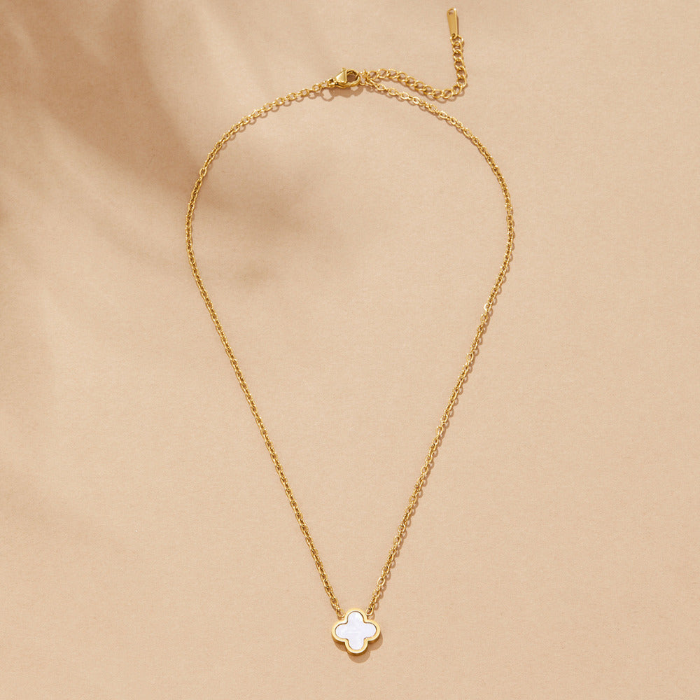 Witte Klaver Ketting