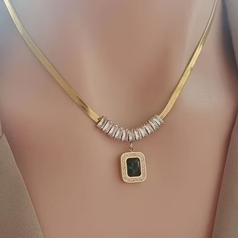 Regalia Prism Smaragden Ketting | Goud