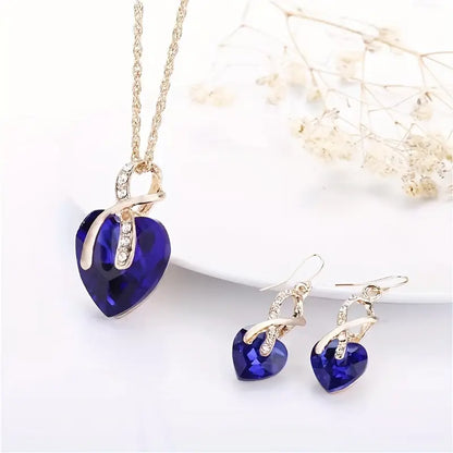 Gouden Saffieren Hart Ketting en Oorbellen Set