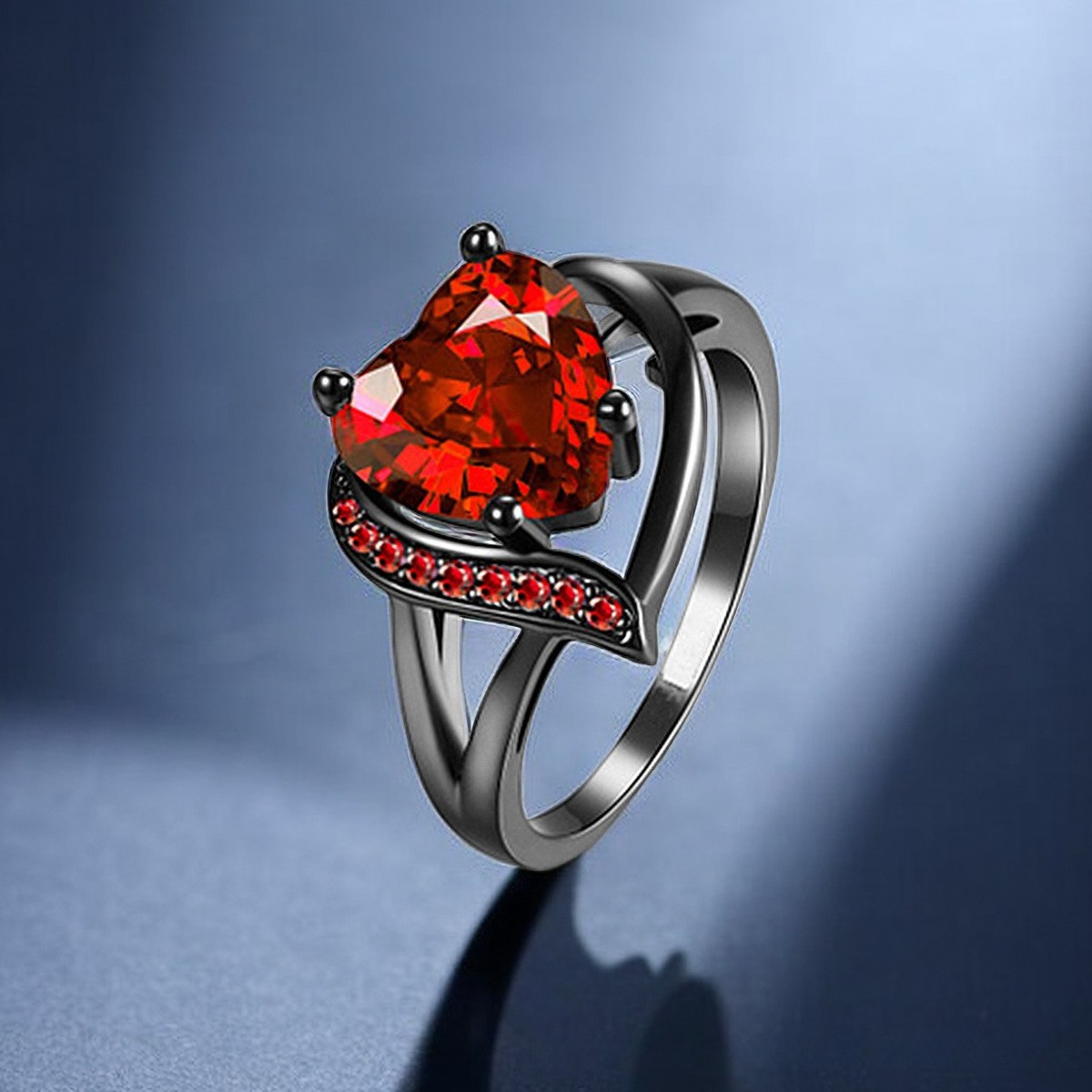 Zilveren Robijnen Hart Ring