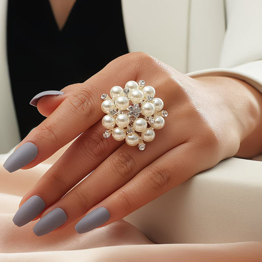 Parel Bloom Adjustable Ring