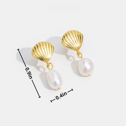 Zoetwaterparel & Gouden Schelp Oorbellen
