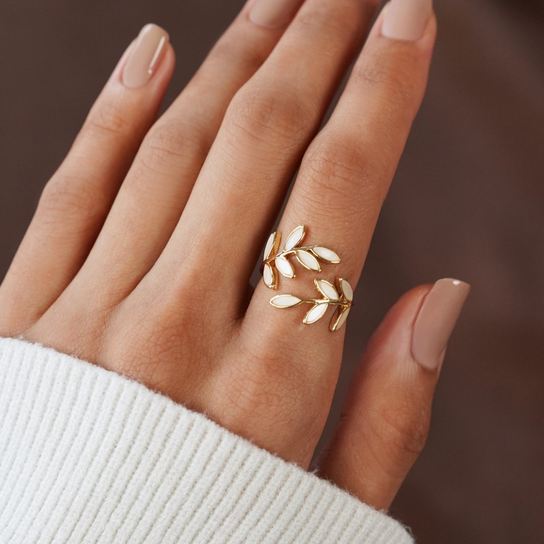 Gouden Leaf Motif Ring