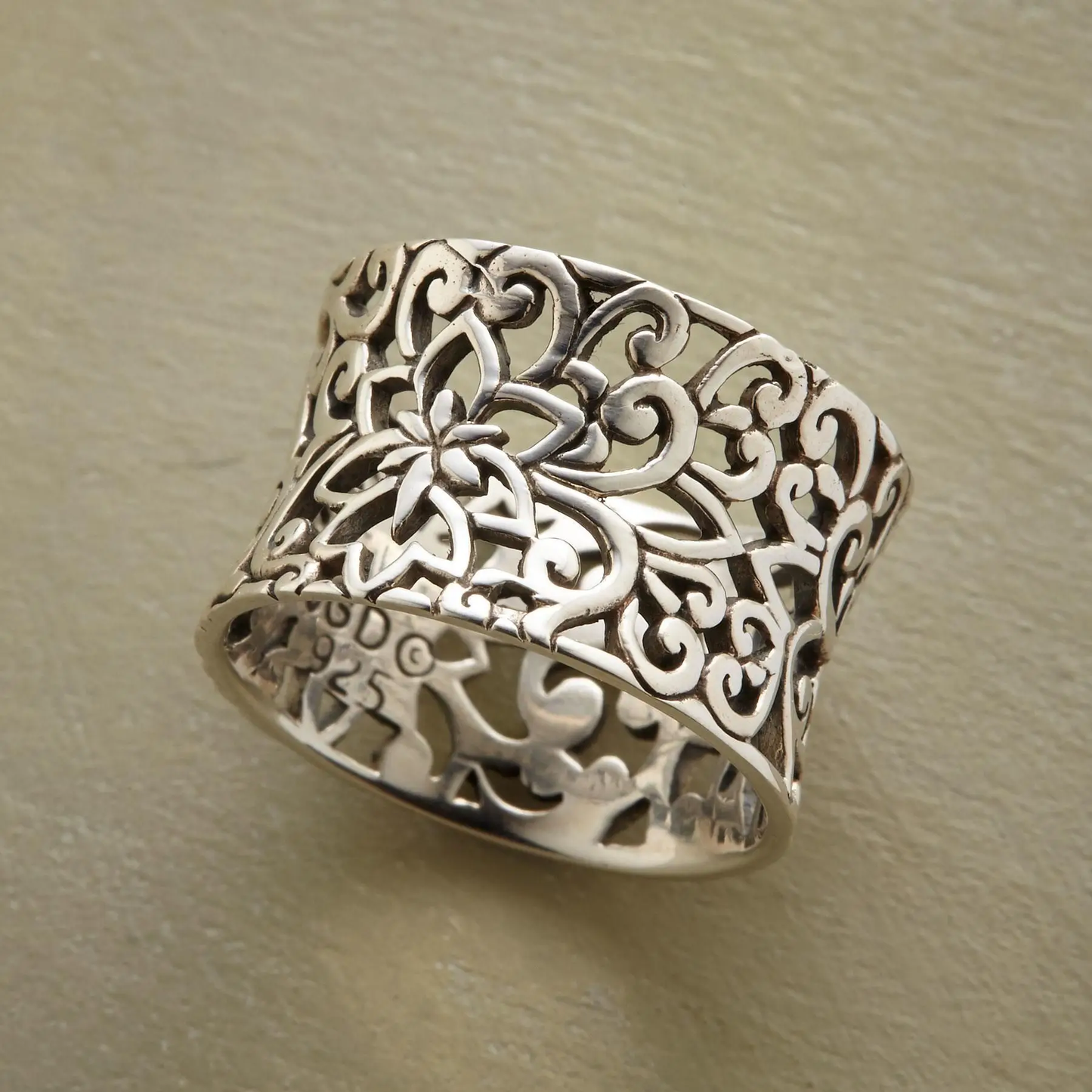 Zilveren Ornate Filigraan Ring