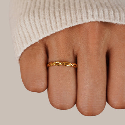Infinity 18K Gouden Twist Ring