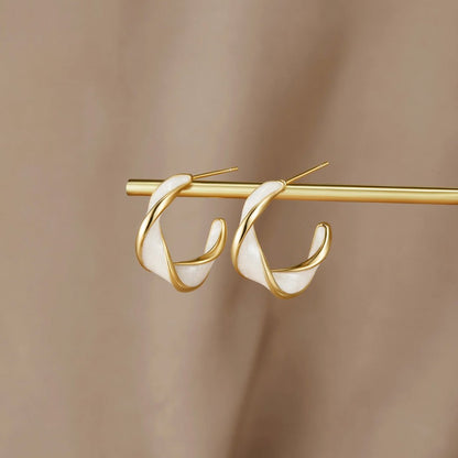 Moeder van Parel Twist Hoops Oorbellen