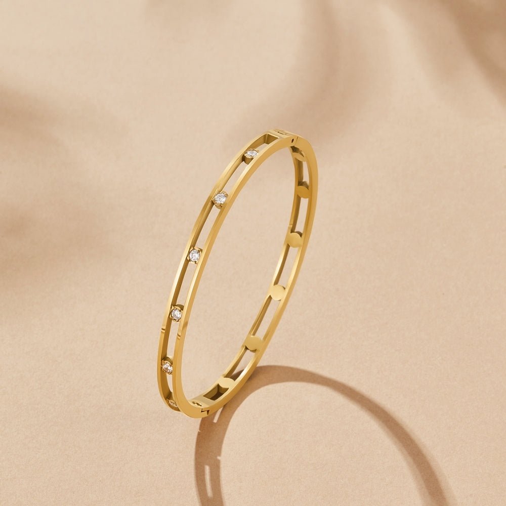 Sofia Kristal & Gouden Bangle