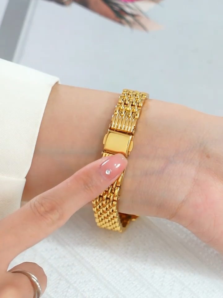 Regalia Schakel Horloge | Goud